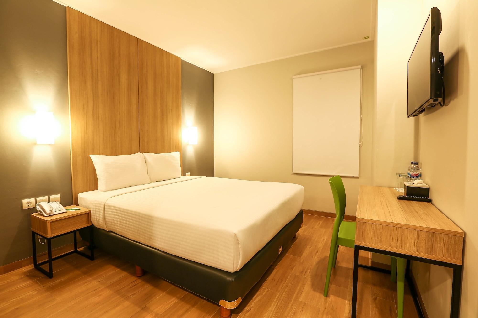 Hotel Citradream Tugu Джокьякарта Экстерьер фото